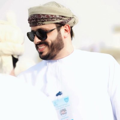 عُماني عاشق لوطنه 🇴🇲 رياضي تأسس بامتياز في جامعة السلطان قابوس💯 هلالي منذ ٣١ عام🥈الرخصة الآسيوية في تدريب كرة القدم ⚽️