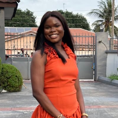 creativesophiya's profile picture. Content creator | Skincare + Lifestyle tips for young women | Sharing stories that matter.