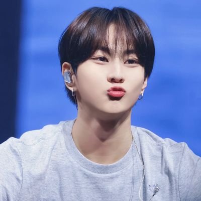 Out in the world, you're just angel but here in the dark, my sacrifice | Carat e Engene | ela/dela