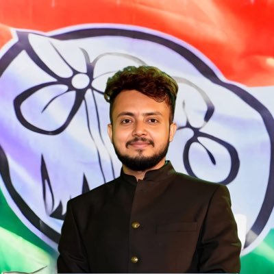 President TMYC 33no ward , General secretary centre kolkata TMCP , President Gurudas collegeTMCP , General Secretary of Gurudas college Student union