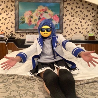@furufuru0021 前垢に入れなくなってしまったので新しいアカウントになりました Vコスなども増やしていきたいです、干し芋リスト(購入してくださった方には個別で撮影します) https://t.co/Sc5KIwXTbf