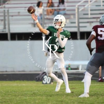 C/O 27 | GPA 3.1 | QB 5’11 150 lbs | Dual threat QB | Northwest High School | 2 Corinthians 5:7 | 40 - 4.8