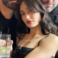 isabela (@exposmikey) 's Twitter Profile