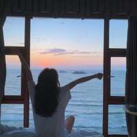 HoneycombGlow (@uidouxouf44039) 's Twitter Profile