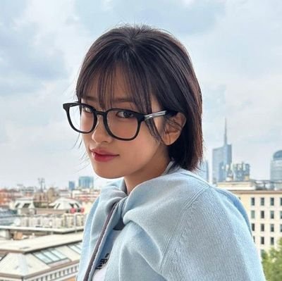 ❝ hidup aku flat jadi kalo cerita ku ikutan flat ya mohon dimaklumi ❞