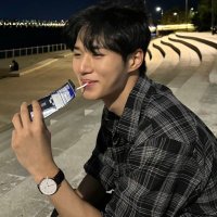 fi (@junseowonz) 's Twitter Profile