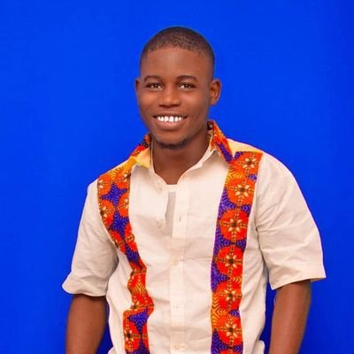 I design websites, e-commerce stores, and AI automation systems, helping brands grow through smart SEO || Videographer