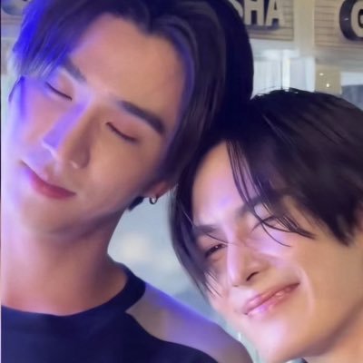 dxiamondd's profile picture. 🐯🖤🐶@perthppe @Ppsanta @myktnw @Firstkpp 🧡🤍@TuiChayatorn สนใจDM รีวิวขายของ #รีวิวฉันขายเอง ไม่สดวกแอด LINE