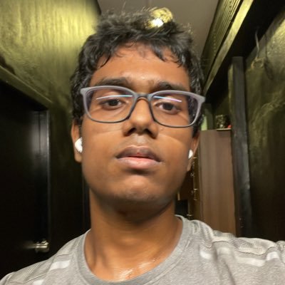 TanujAravind8's profile picture. 18 | swe | building @Scripelle