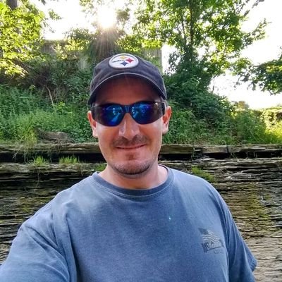 kingtommymando1's profile picture. Looking for the right one 🙏👍💯💓♥️💋💋💋