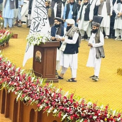 😡أَشِدَّاۤءُ عَلَى ٱلۡكُفَّارِ😡
❤️ رُحَمَاۤءُ بَیۡنَهُمۡۖ ❤️