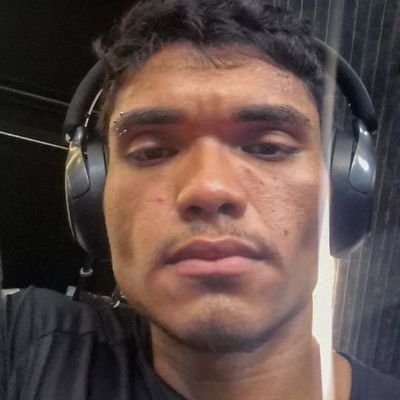angejok's profile picture. dps penso aqui