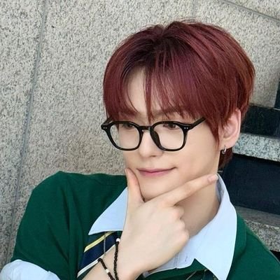 윗&든✧*。♡