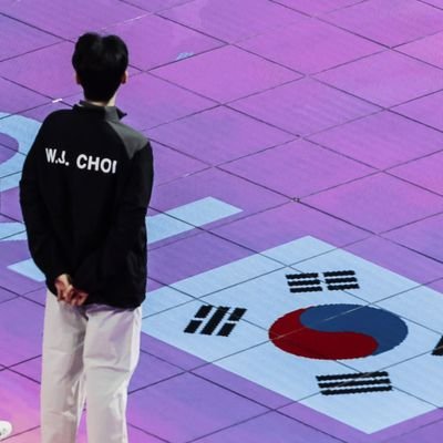 KeyyeMoon14366's profile picture. 