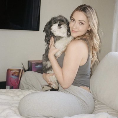 I'm available for incall and outcall carsex and I also sell sexy contents etc ask for menu❤️💋