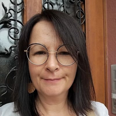 LCADET52190's profile picture. Chargée de communication 🙂