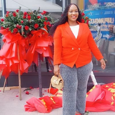 I'm Also Known As Lithilovely. Whereby Lithi is my name and Lovely is how I am.
I post about me, of me and what concerns me. And sometimes I educate. Thanks.