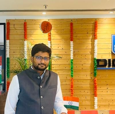 Journalist | Exploring digital data, AI, product strategies & innovative trends | Passionate about news