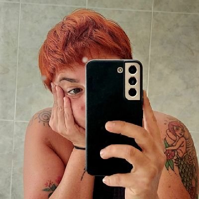 Dejaré de hablar de mocos cuando se pueda maternar dignamente en Cuba | Madre de dos y cuidadora | Cuir | Podcaster en *El Descanso*.