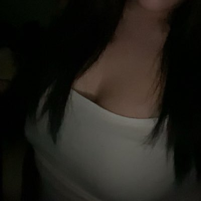 Mutxx76961's profile picture. Dmมาแล้วส่งรูปด้วยงับบ งั้นไม่ตอบนะคับ มันไม่ค่อยขึ้นพี่ๆทักมาอีกได้นะคะ