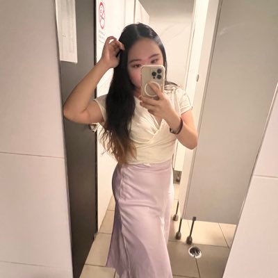 Daily trash and retweets, monologues, rants, shitpost, random stuffs, whatever you call it. // Slice of life // P.S. sorry i'm terrible at online interaction /
