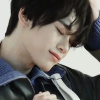 9량 (@m_9ryang) 's Twitter Profile