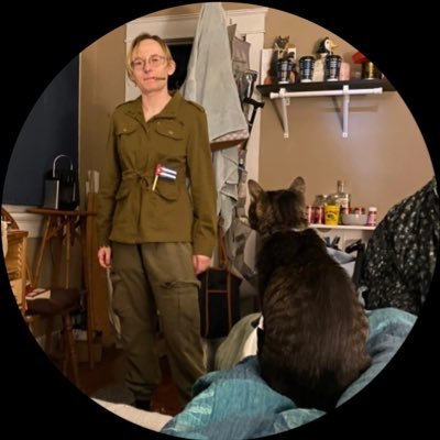 doivash's profile picture. this is how i win (loses) || certified public health fan & community organizer, they/them 🔻