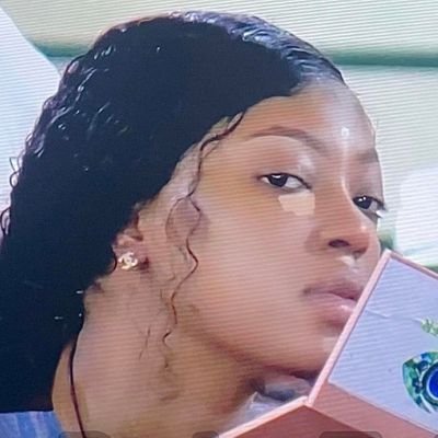 Tshekina2's profile picture. 