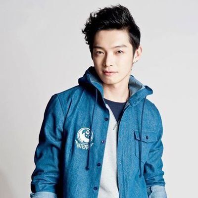 CalvinLee86789's profile picture. Pop artist and movie producer