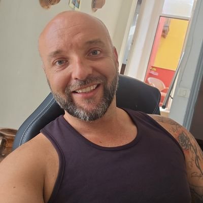 Jonay R. López / 🌴 Tenerife 🏴 Profile