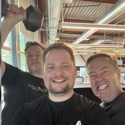 herrera_dillon's profile picture. Advancing humanity through innovation in rockets and electric cars 🚗 with SpaceX and $TESLA❤️🚀