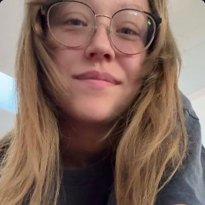Let God handle everything, don’t hate me because I’m a trump fan 🌺📿🎵💕… sugar baby please treat me right 🇺🇸 …Do you have issues with MAGA 😳… please leave