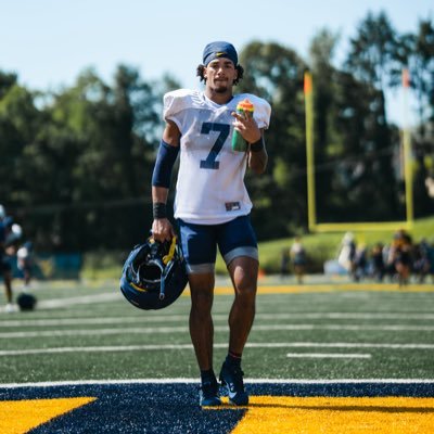 Playmaker| @WVUfootball |Unanimous 1st team All American ⭐|MEC Offensive POY/5’9/| NCAA ID# 1909686337