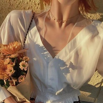 336nheg51OBYc8's profile picture. 