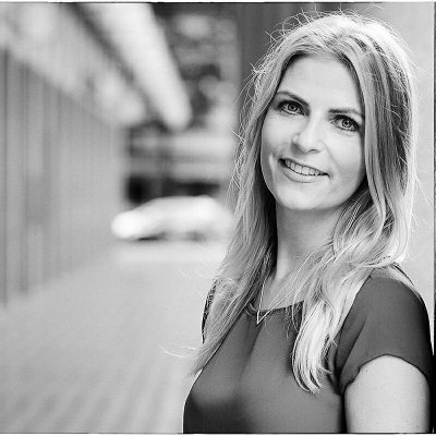 š Traveler of cities & seas | šāāļø Beauty entrepreneur | āļø Optimist chasing sunshine | Coffee, art & endless journeys