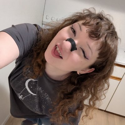 i'm cara! the internet's favorite ADHD airhead w/ over 90k amazing subs 😇
business email: heycara@loadscreen.gg
banner art: @ArtsThelen