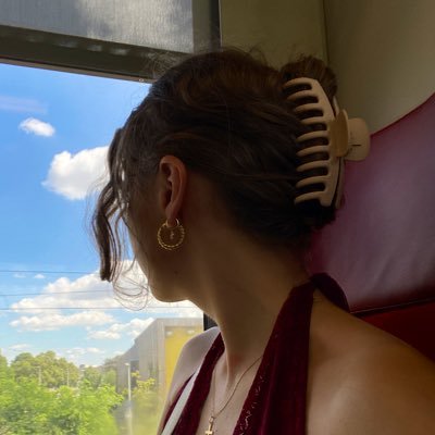 inmy_blood's profile picture. why why why