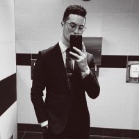 32 (@caucasianzack) 's Twitter Profile