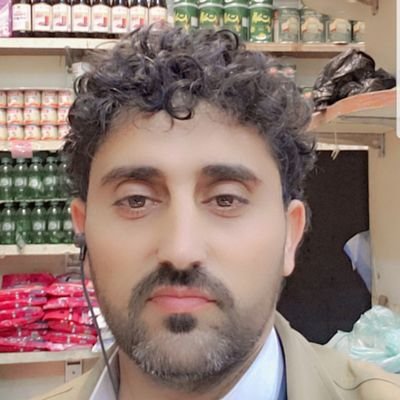 كثيرا ما نرى الاشياء على غير حقيقتها لأننا نكتفي بقراءة العنوان.