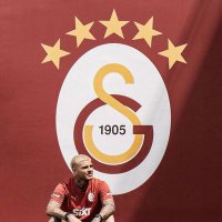 MAURO İCARDİ ⭐ ⭐⭐⭐⭐ (@icardiolog1905) 's Twitter Profile Photo