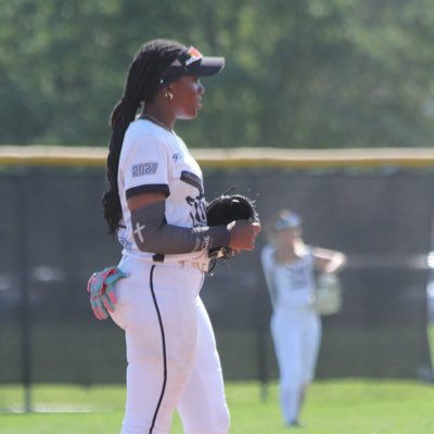 Warren Harding 2027| 4.3 Student Athlete🥎🏀| Ohio Outlaws National Wolff #2| SS/OF