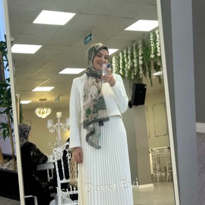 sena_352's profile picture. Uzm.Moleküler Biyolog