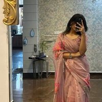 Simran Kaur (@lakshmig638573) 's Twitter Profile