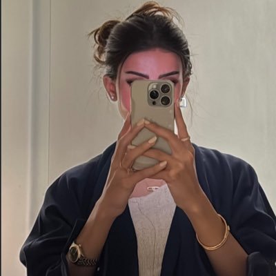 _elmahdawialaa_'s profile picture. IT | Mobile Computing Graduated 👩🏻‍🎓 📱 | @realmadrid | El Real Madrid te lleva a cosas que no sabes explicar 💙 #AIIB 🏦