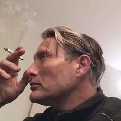 law student, avid comics and manga reader, moviebuff, snyder fan and my political opinions lean left