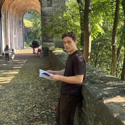 BeraDemirbilek's profile picture. internet markets @coinbase, prev @stanford
