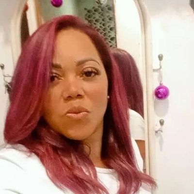 AliceC52084's profile picture. 