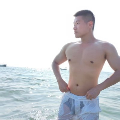 houhuiwuqi66's profile picture. 我自己