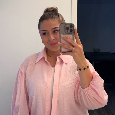 UGC & Content Creator 🌟 dilara.selek@outlook.com Portfolio: https://t.co/Z8a4LC0WWe