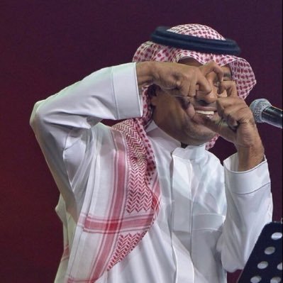 الحياة بسيطة فلا تسعى الى تعقيدها بتفكيرك